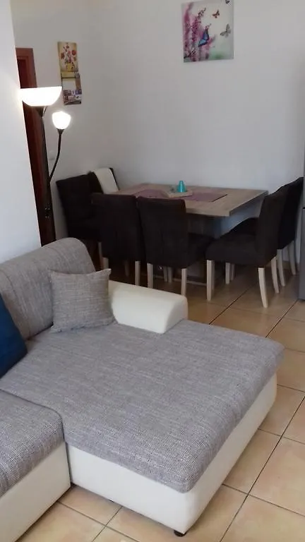 Apartment Marjanovic Lovran