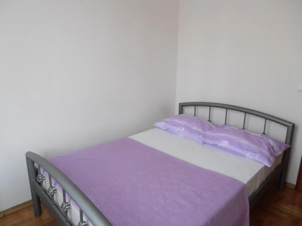 Apartment Marjanovic Lovran 0*,