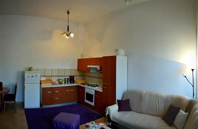 Apartment Marjanovic Lovran 0*,  Croatia